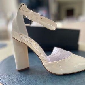White size 7 Block Heels